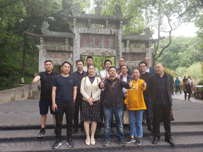 QQ图片20190423115106.jpg QQ图片20190423115106.jpg